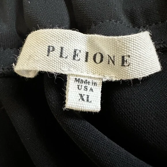 Pleione Black Off Shoulder Tunic - Picture 5 of 6